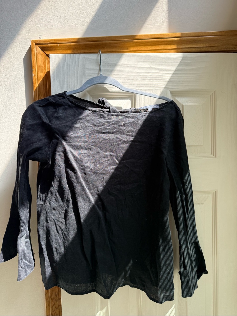 Elliott Lauren Black Long Sleeve Lightweight Linen Top